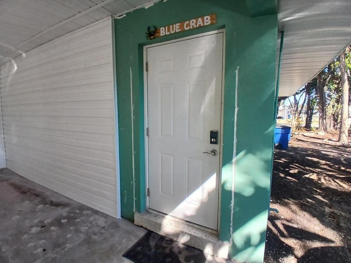 Blue Crab Dock On Gulf Canal Front Close 2 Beach Restaurants Bonita Springs Extérieur photo
